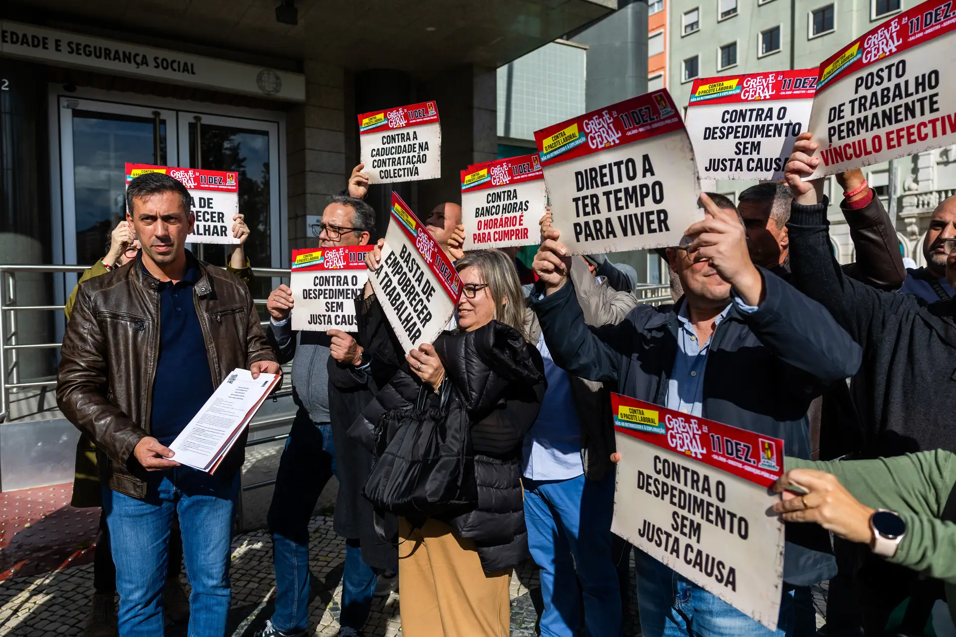 Greve geral: revisão da lei laboral volta a juntar CGTP e UGT após 12 anos