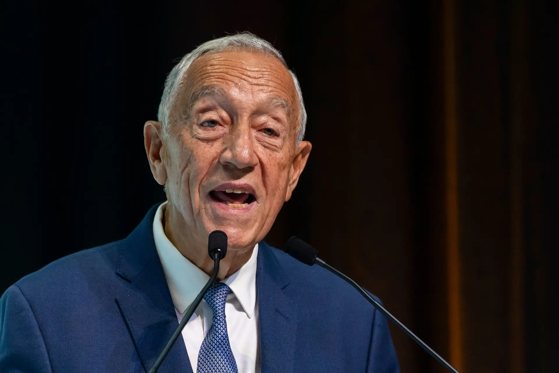 Marcelo diz que há tempo para discutir lei laboral mesmo após a greve geral