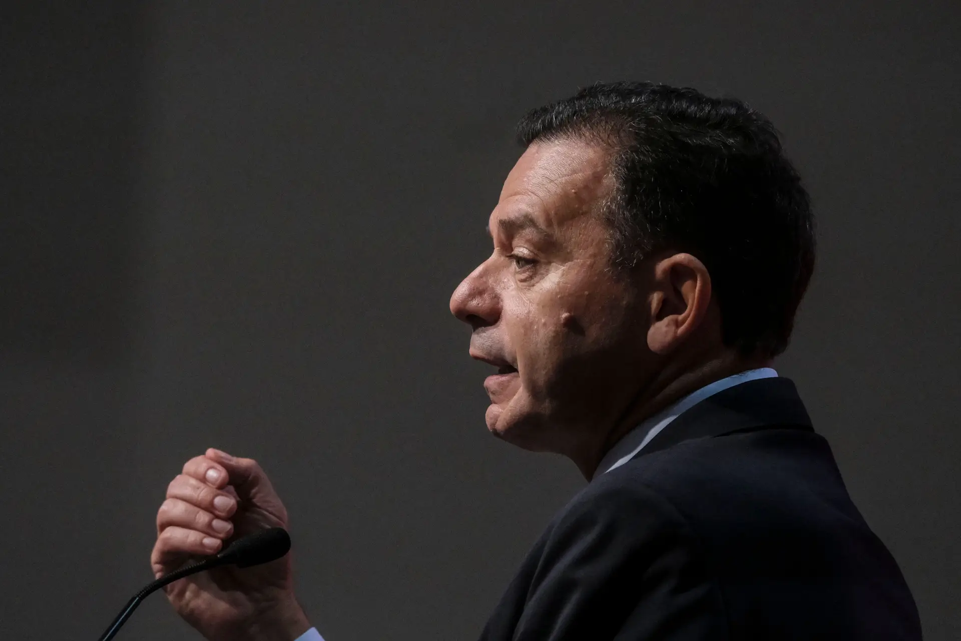 Montenegro diz que é à Rússia que compete mostrar intenção de acabar com a guerra