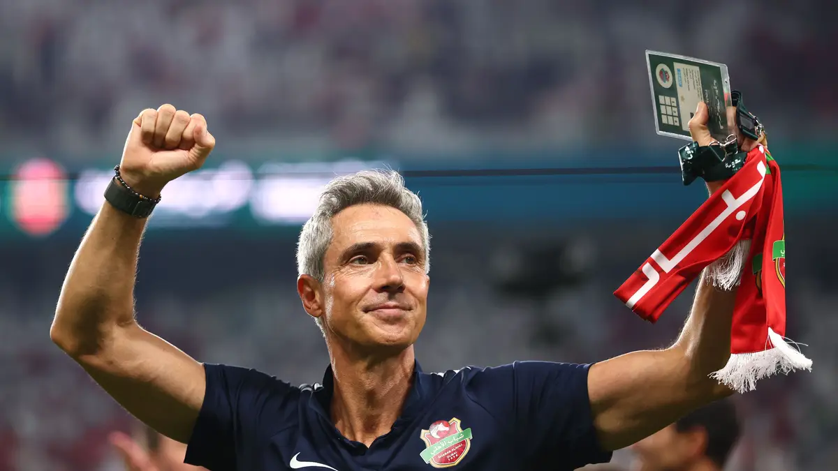 Paulo Sousa bate Pedro Martins em duelo luso para a Champions