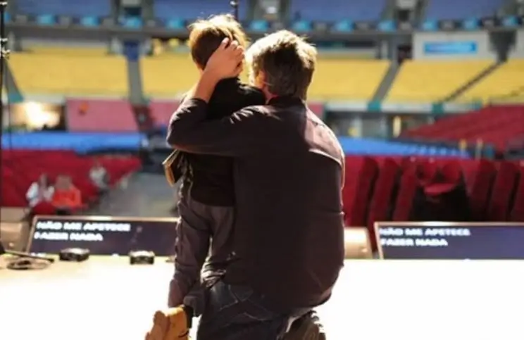 Nuno Markl faz dedicatória ao filho, o "mini-gajinho" que lhe salvou a vida