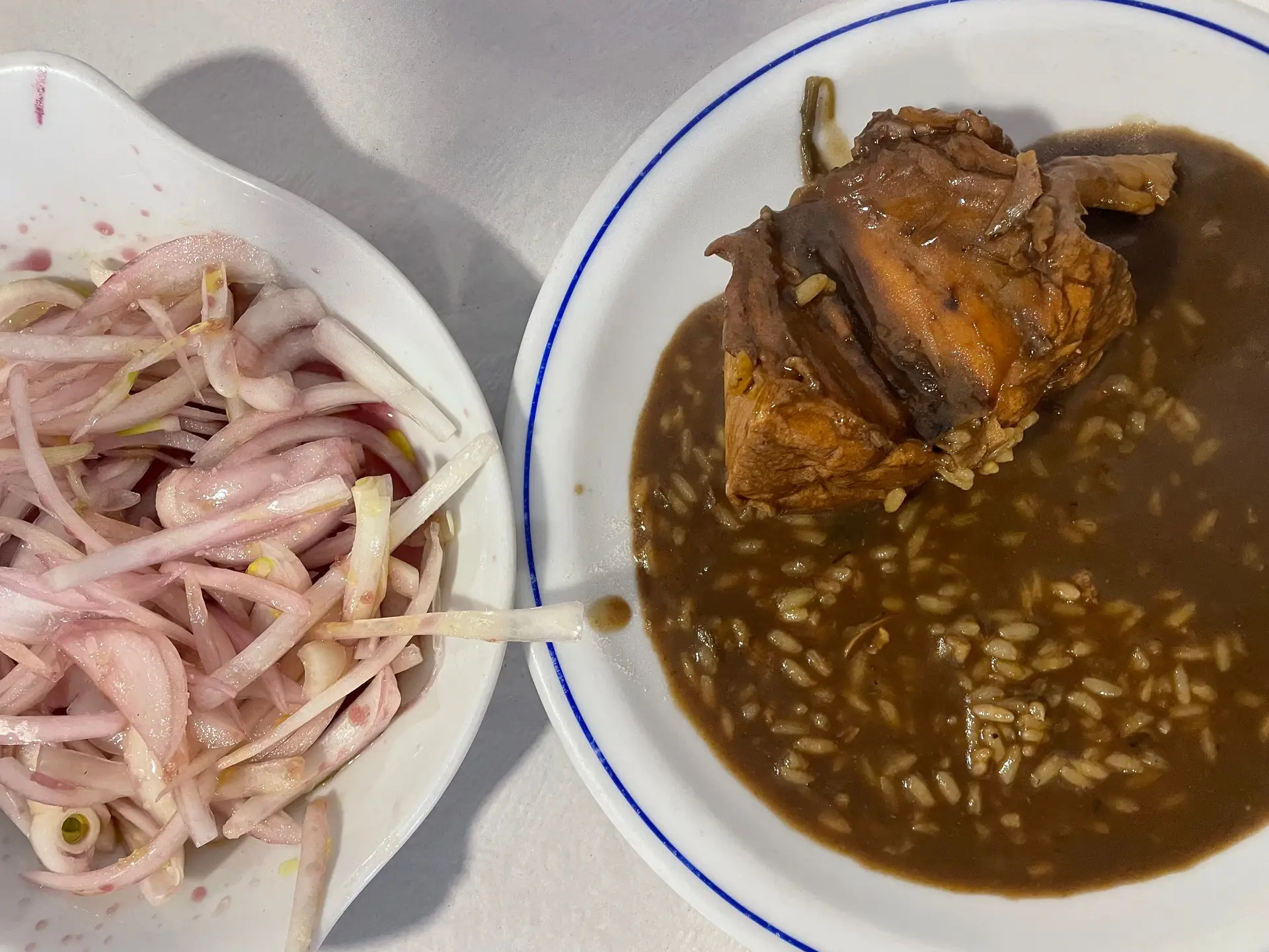 12 chefs portugueses revelam as suas tascas favoritas para petiscar