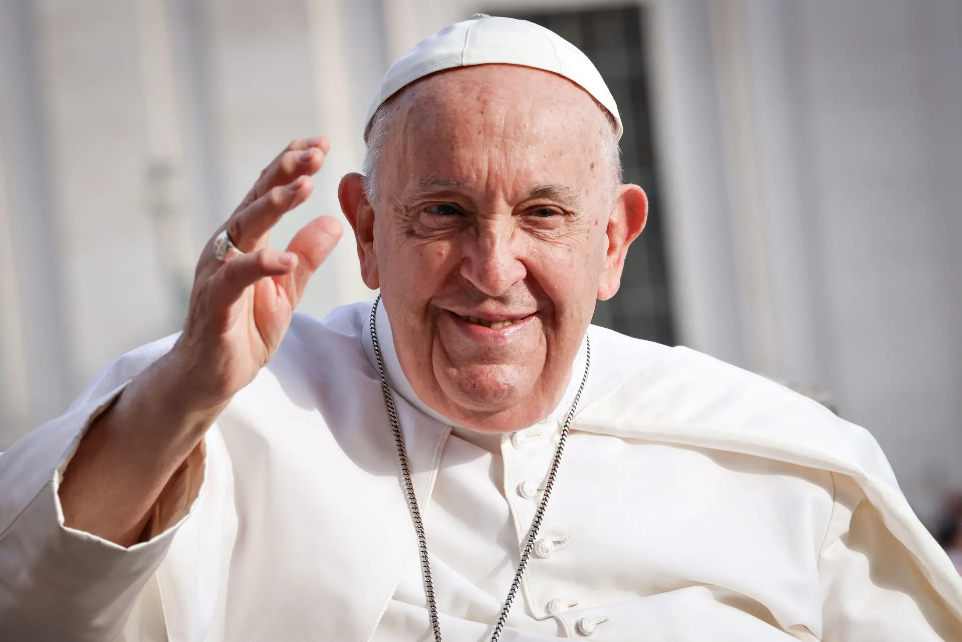 Papa Francisco, Jorge Mário Bergoglio, 266.º Papa da Igreja Católica (2013-2025). Aos 88 anos.