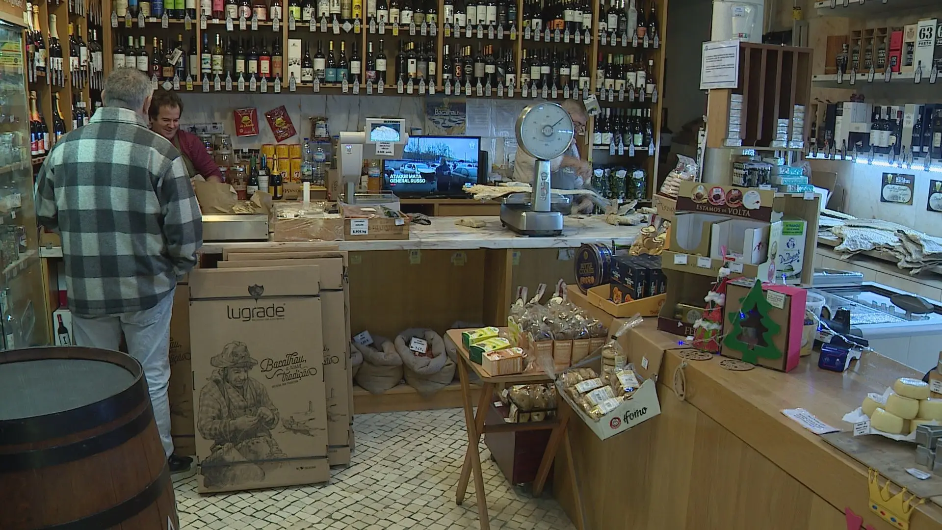 Lojas de venda de bacalhau já foram a regra, atualmente são a exceção