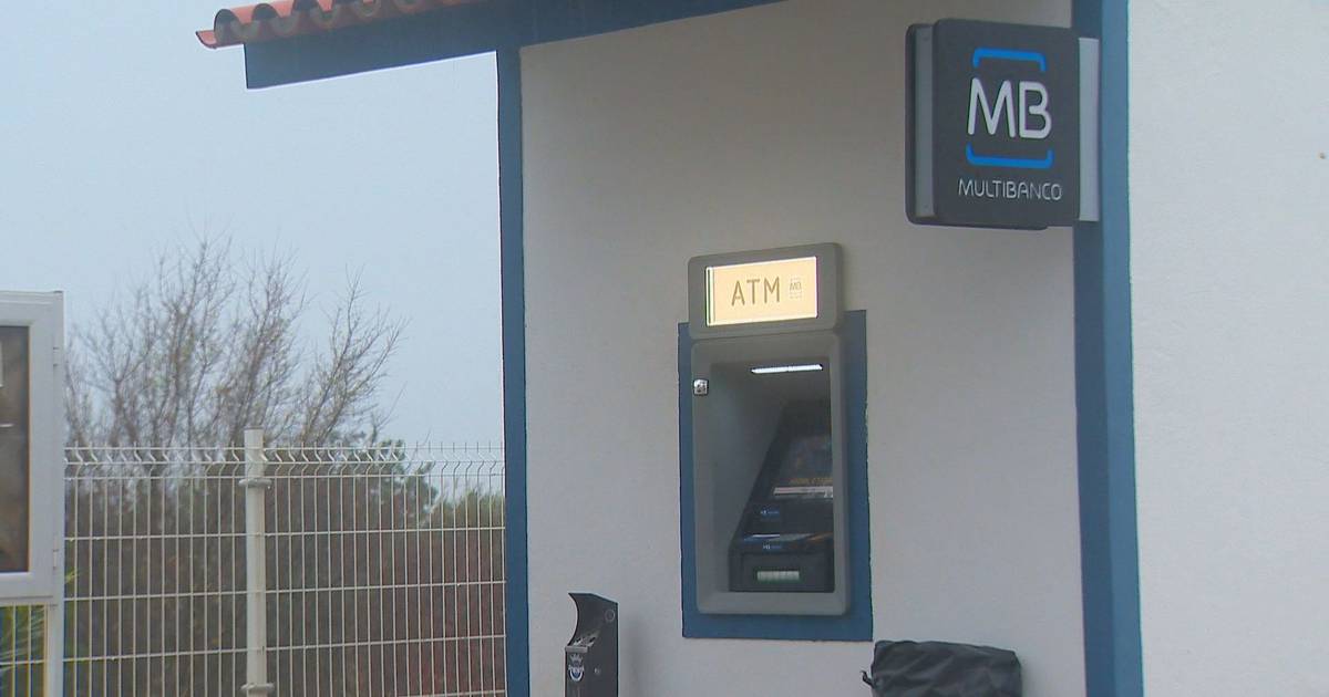 Há populações a ter de fazer mais de meia hora de carro para ir a um banco