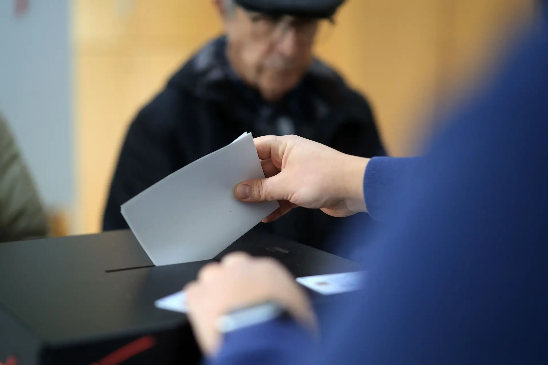 Marinha Grande divulga locais e mesas de voto para a 2ª volta das presidenciais