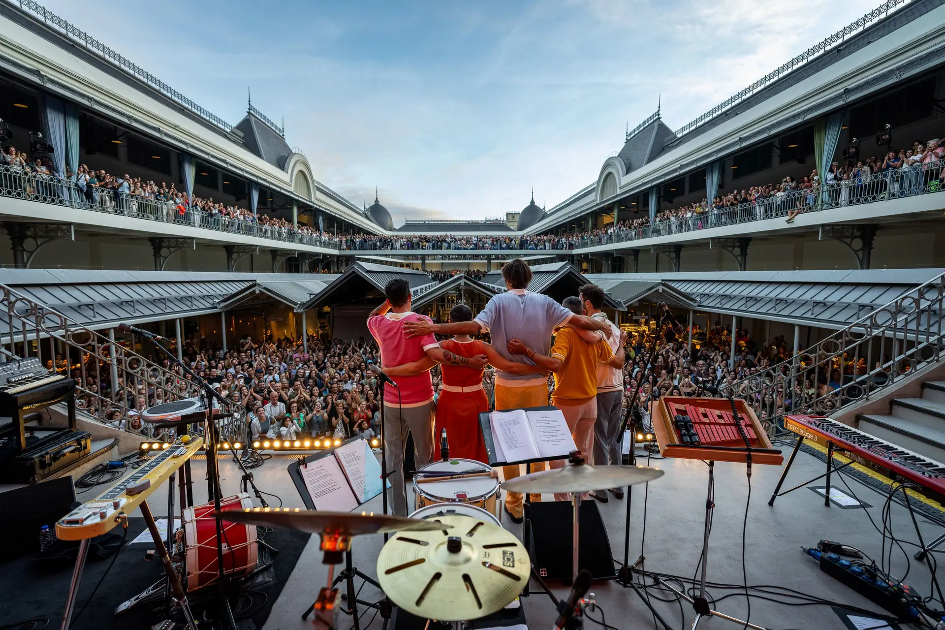 Mercado do Bolhão: o equilíbrio entre frescos, vida local e turismo no coração da Invicta