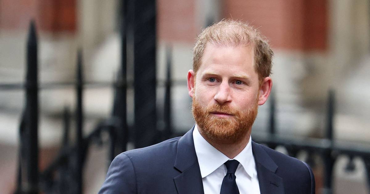 Príncipe Harry nega 