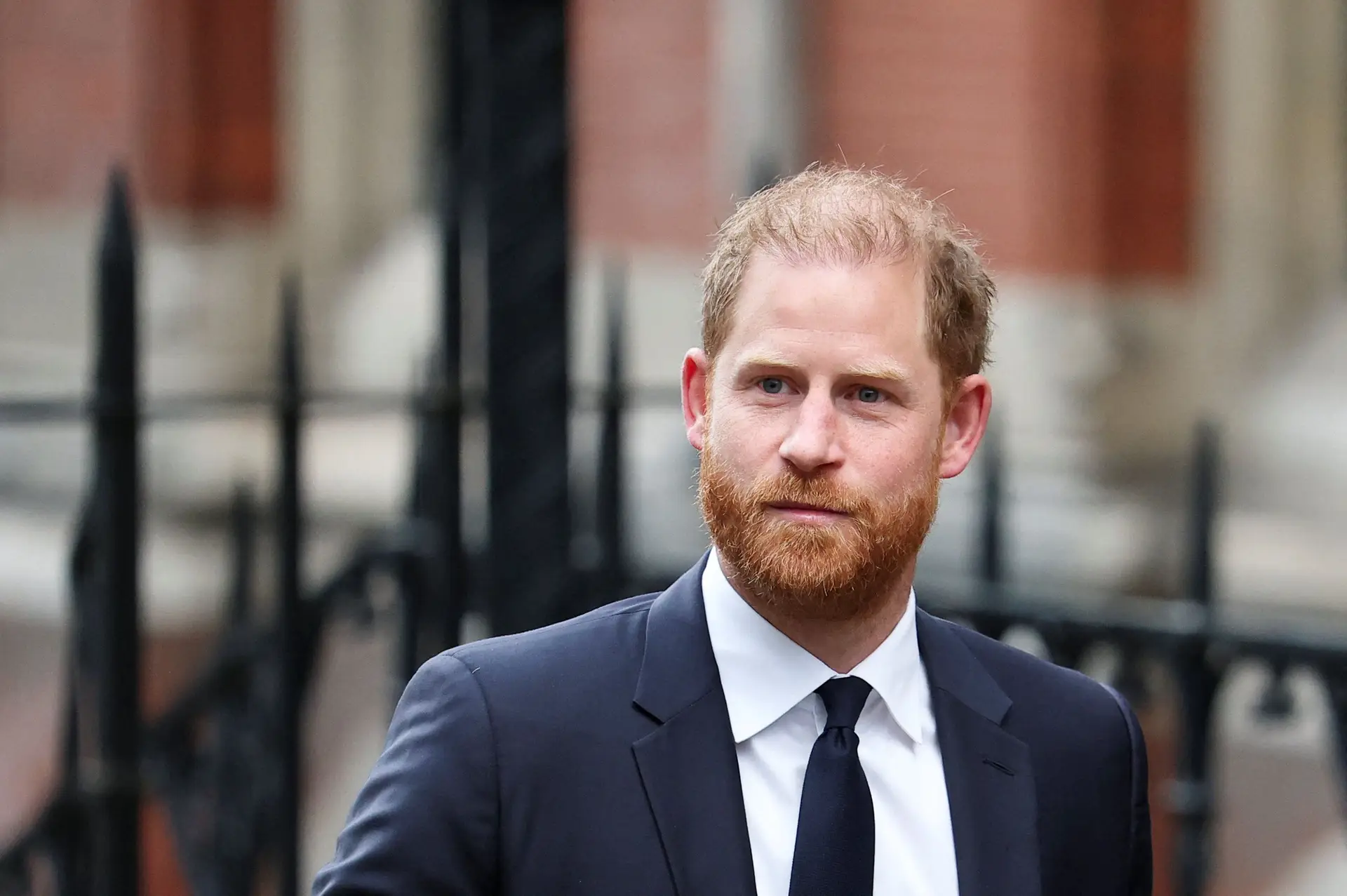 Príncipe Harry nega "categoricamente" acusações de difamação de ONG