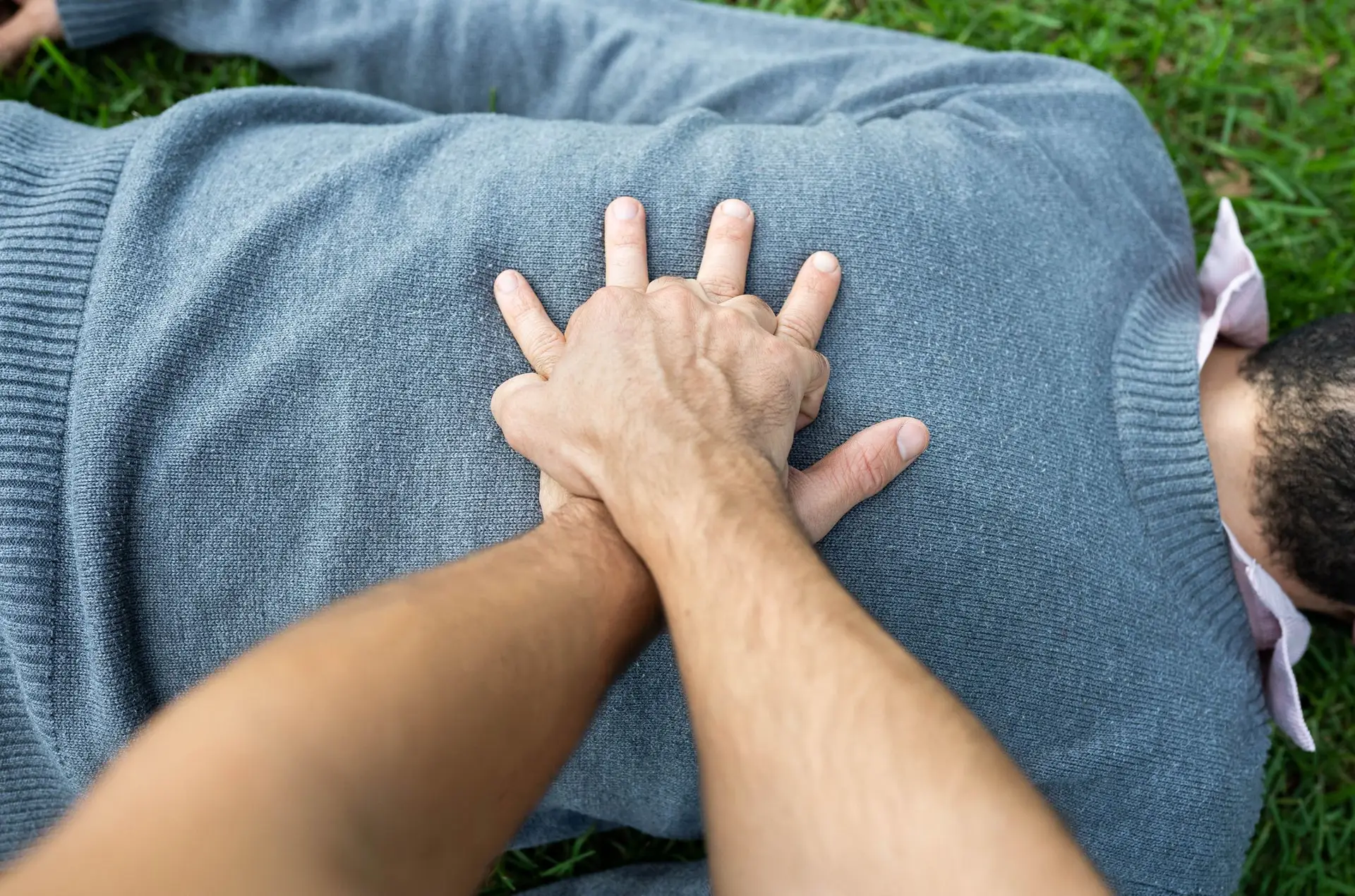 Salvar vidas: qualidade da reanimação cardiorrespiratória pode depender da posição do socorrista