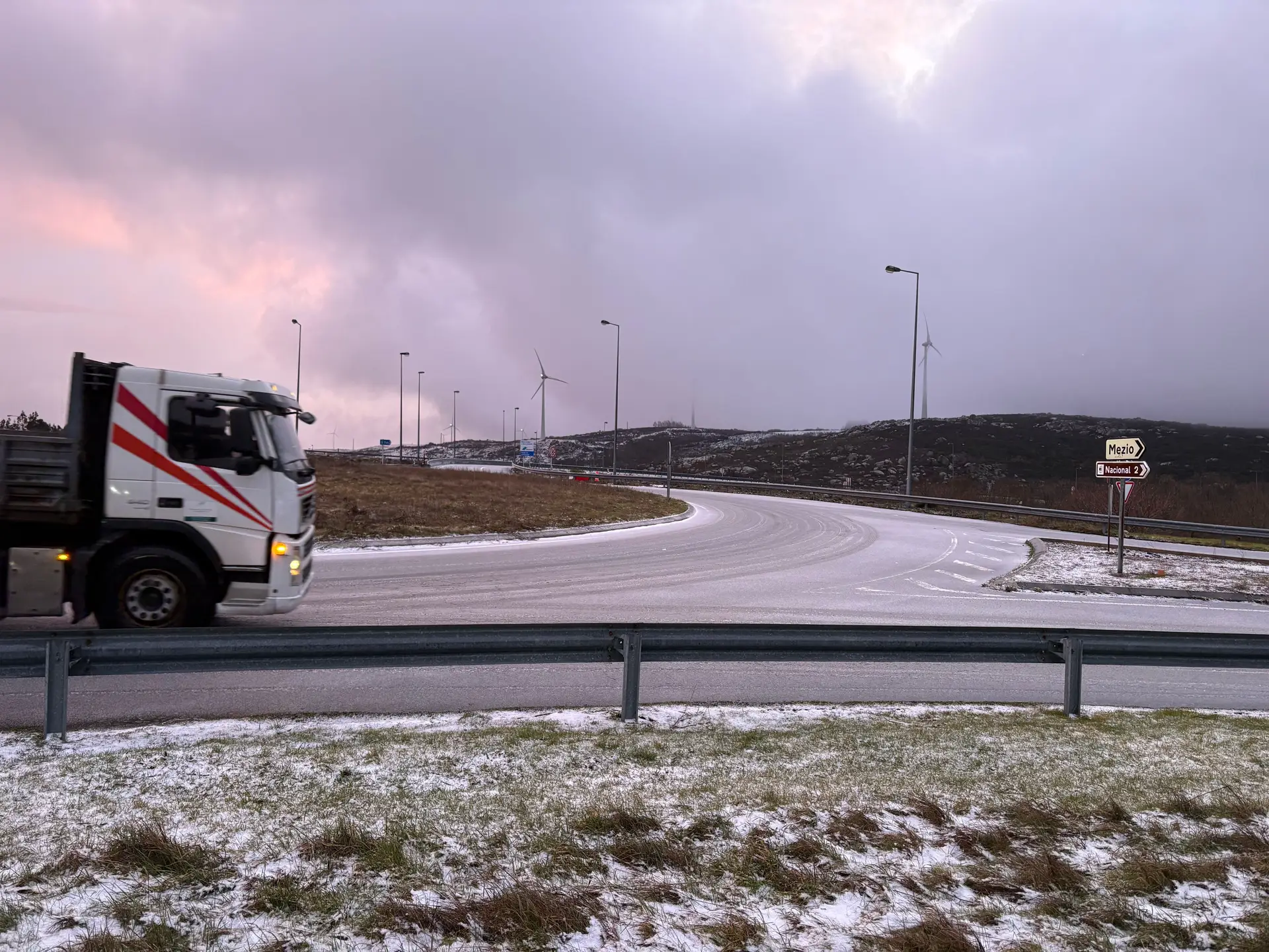 Queda de granizo corta A24 em Vila Real e Vila Pouca de Aguiar