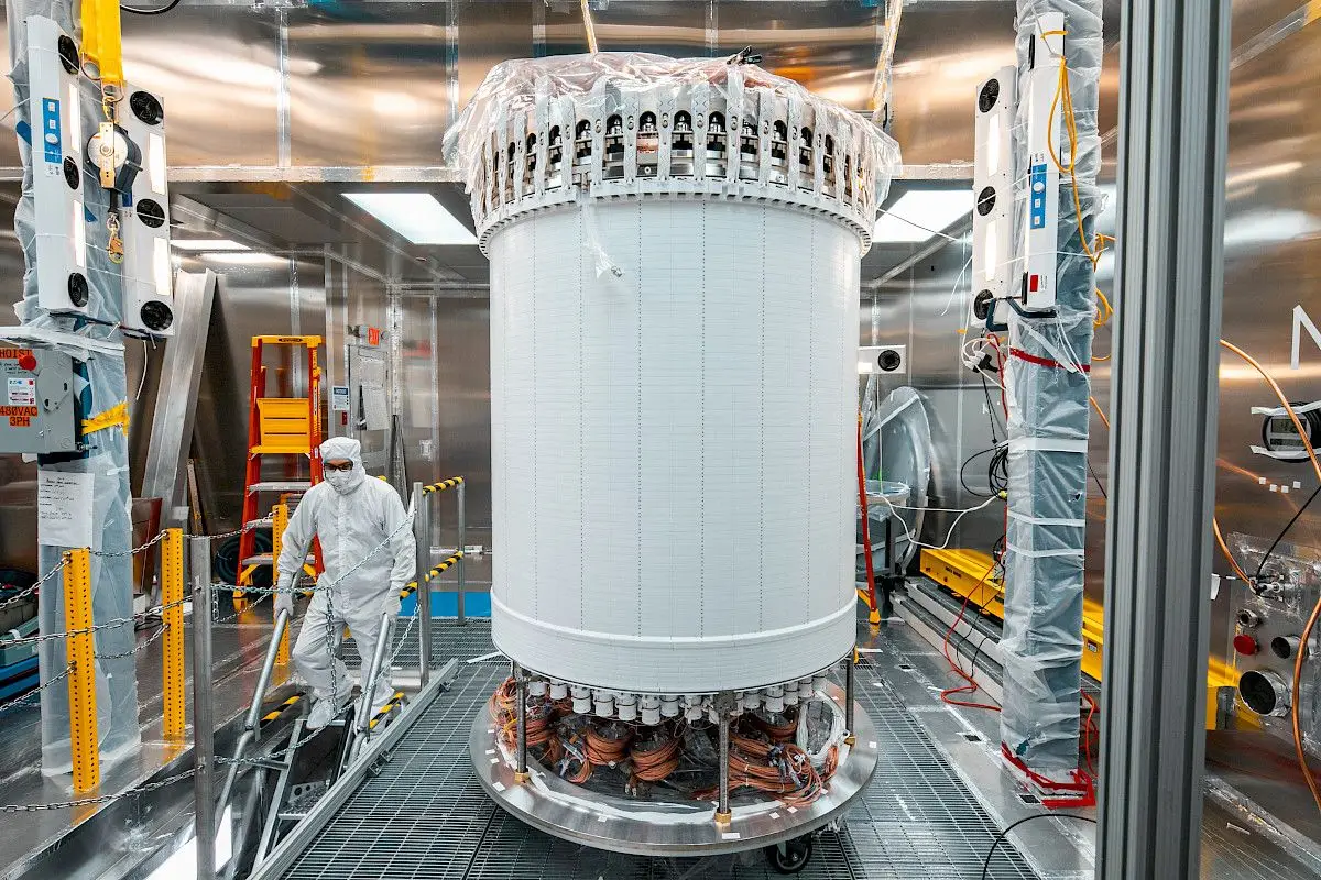 Detetor de matéria escura