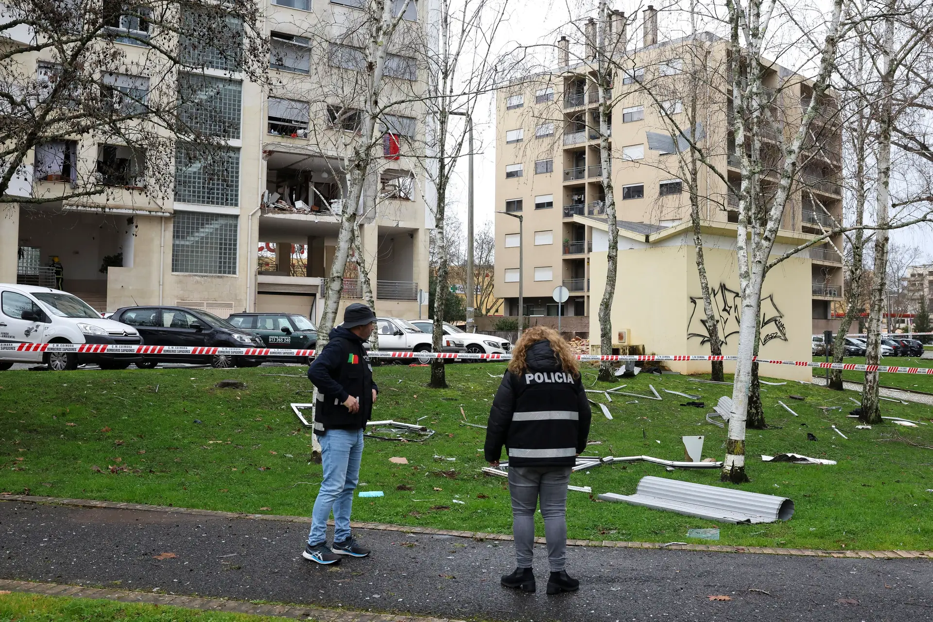 As imagens da explosão que destruiu parte de um prédio e fez feridos em Coimbra