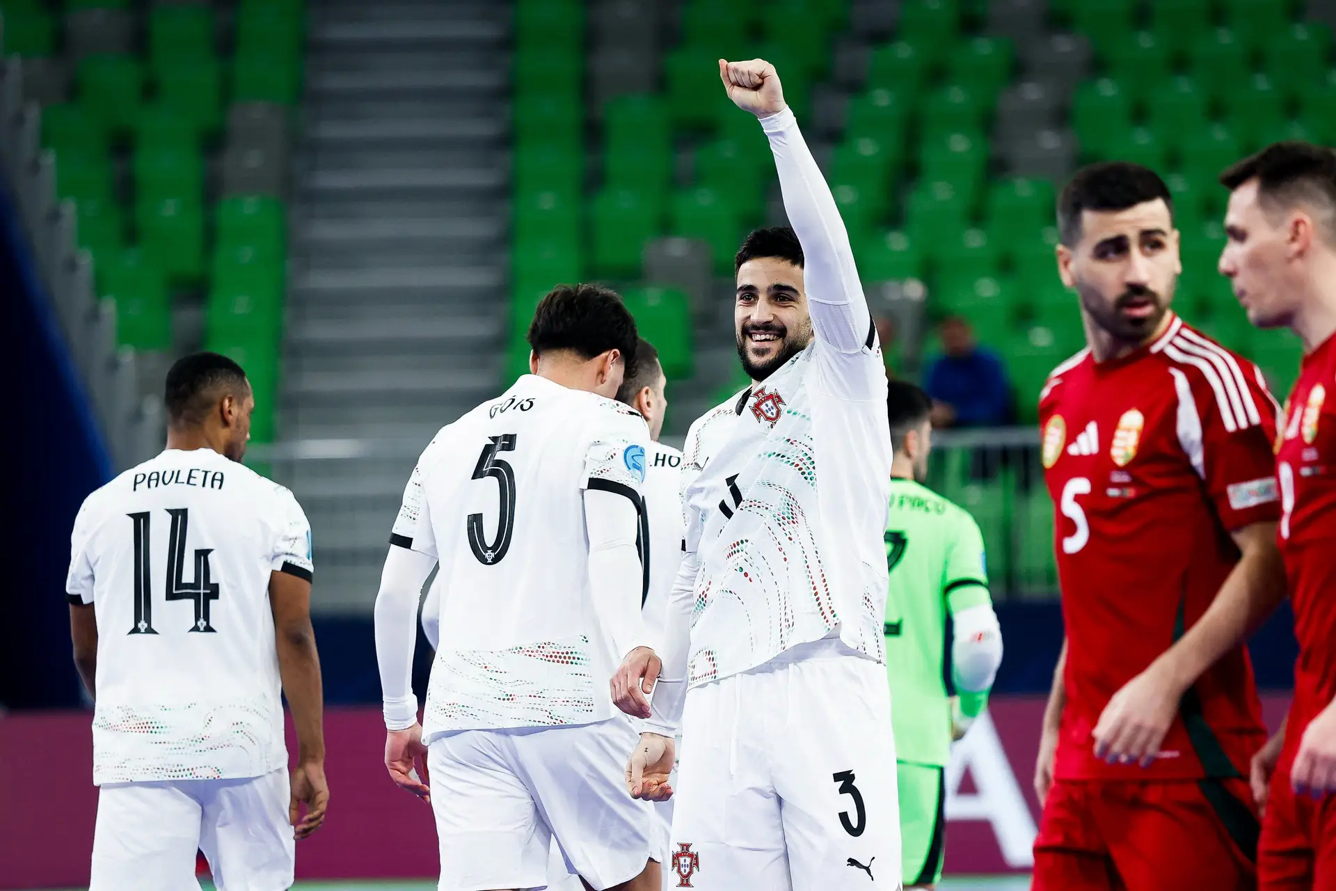 Portugal apura-se para os quartos de final do Europeu de futsal