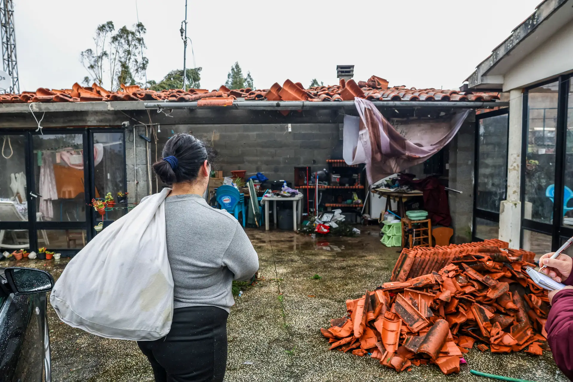 Depressão Kristin: de materiais de construção a bens essenciais, saiba como ajudar as populações afetadas