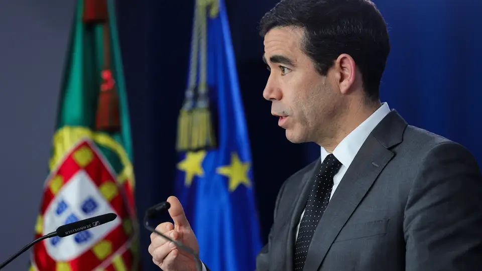 O ministro da Presidência, António Leitão Amaro, durante a conferência de imprensa no final da Reunião do Conselho de Ministros, na Culturgest, em Lisboa, 29 de janeiro de 2026.