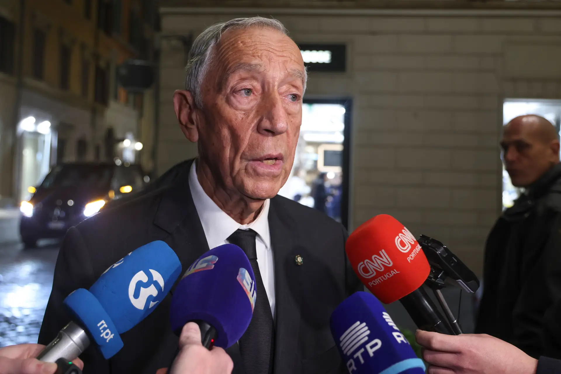 Marcelo cancela viagem a Espanha devido a calamidade e nova tempestade