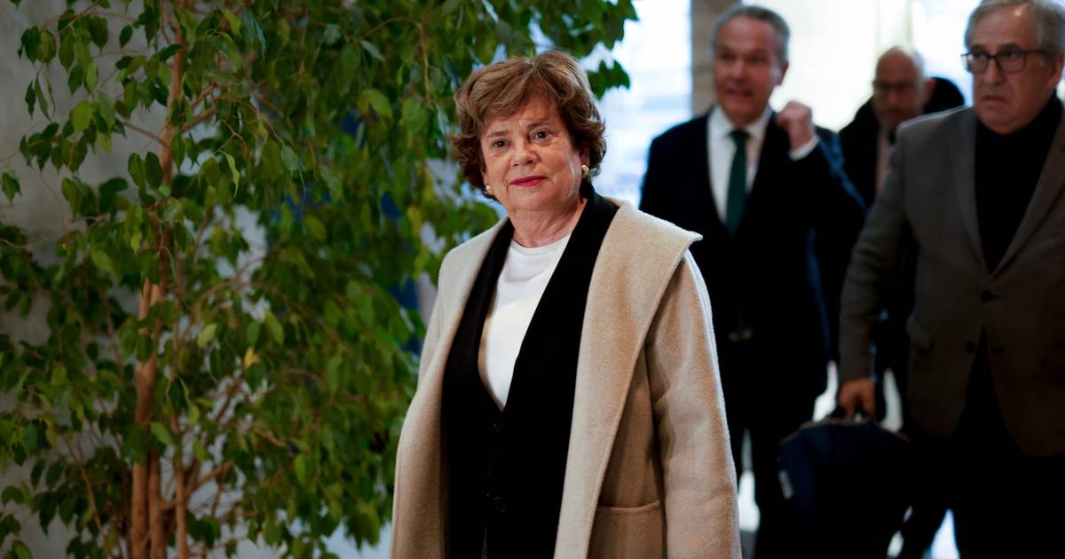 BE defende saída da ministra da Administração Interna e propõe medidas para ajudar famílias afetadas pelas tempestades