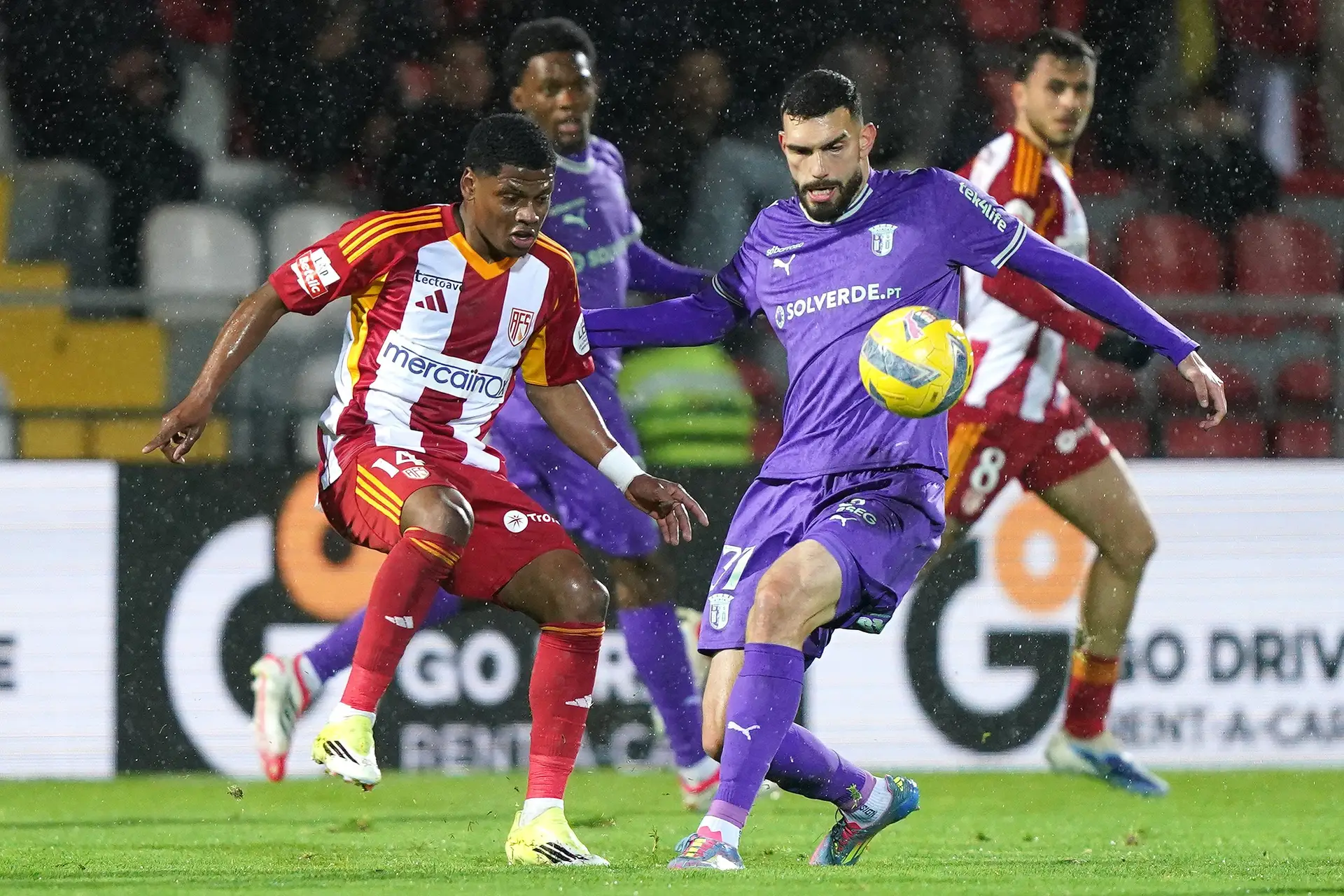 SC Braga goleia nas Aves e mantém quarto lugar