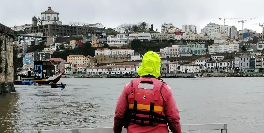 Naufrágio no Douro: retomadas buscas por homem desaparecido desde sábado 
