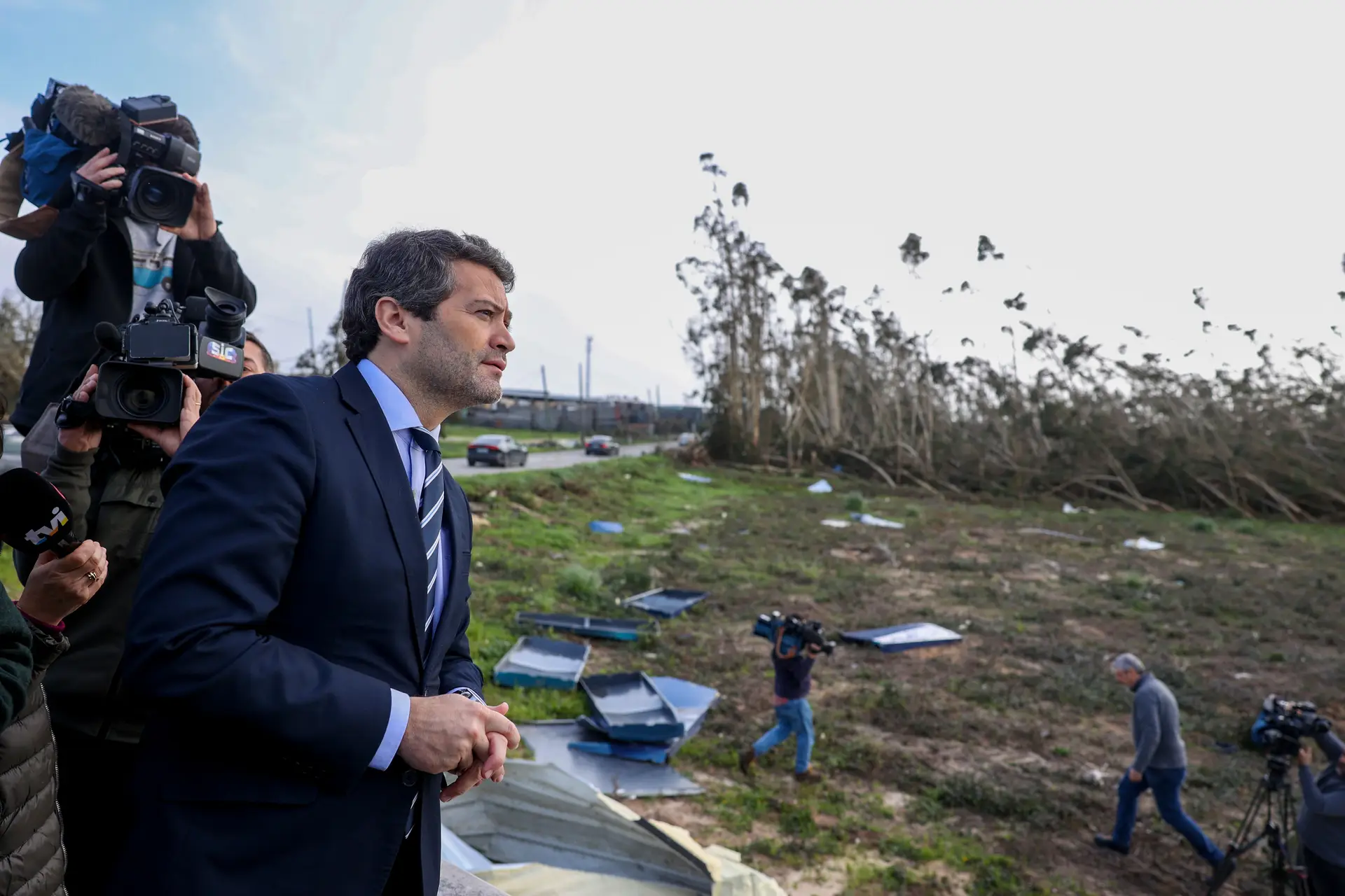 Seguro e Ventura visitam zonas afetadas pela tempestade Kristin