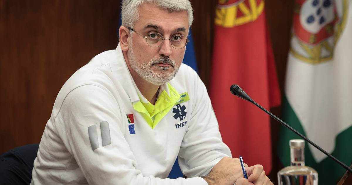 Presidente do INEM admite "falha deontológica grave" durante greve de 2024 marcada por 12 mortes