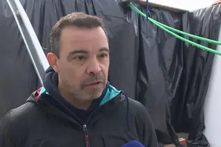 "Sobrevivemos aqui não sei como": popular viu casa pronta a estrear ser destruída pela tempestade