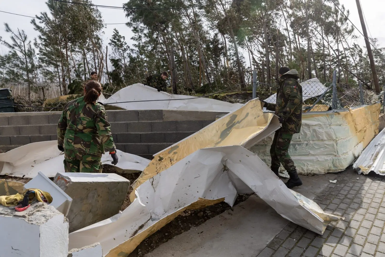 15 minutos: previsão de mais chuva coloca quase todos os distritos sob aviso amarelo