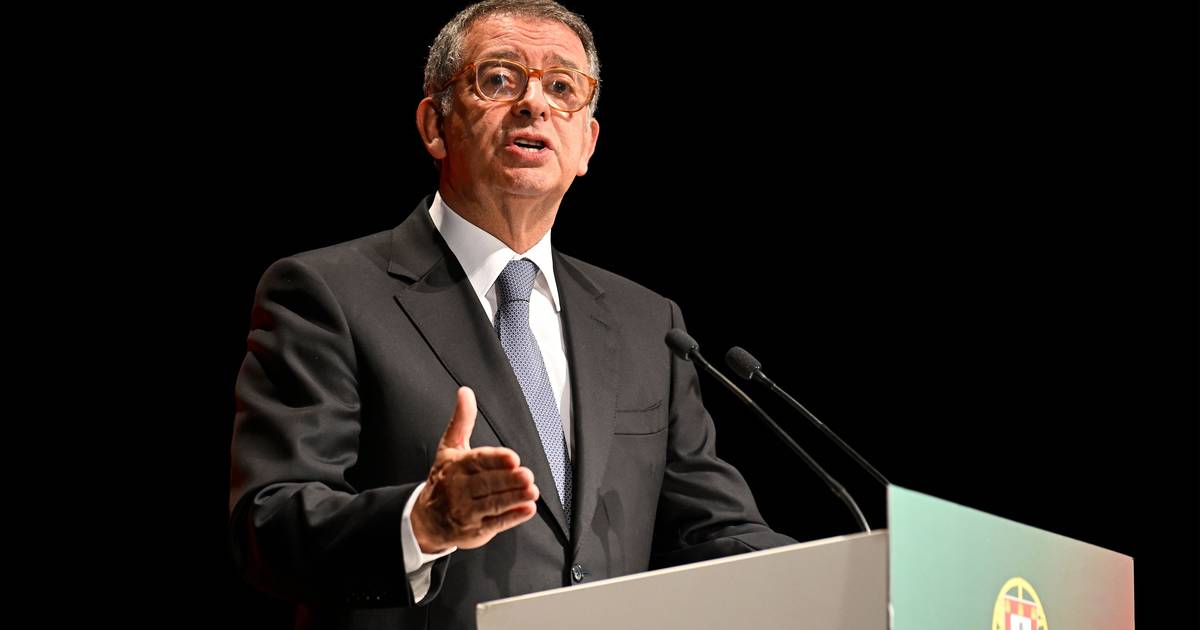 15 minutos: Seguro tornou-se o político mais votado de sempre e promete ser o Presidente da estabilidade