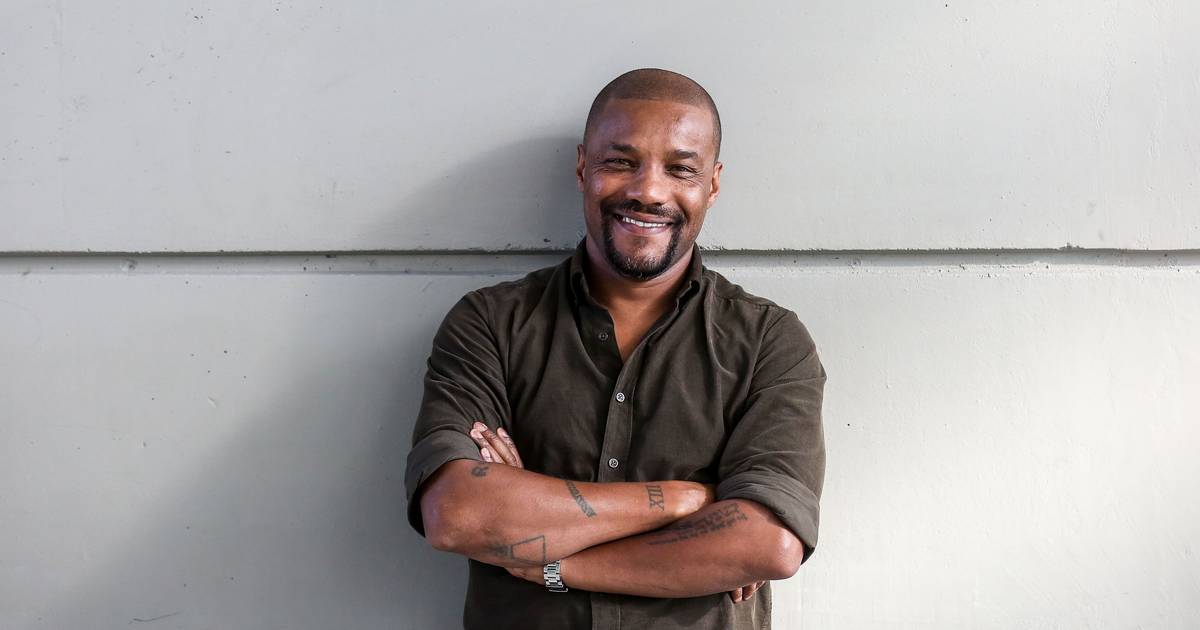 Carlos Lopes: “A irmã da minha mãe dizia: ‘O teu pai é um excelente homem, amigo, pai e profissional. Só tem um defeito, gosta muito de mulheres’”