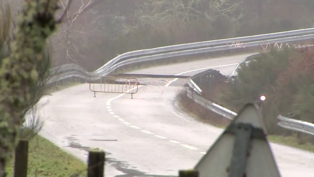  Estrada 329 entre Tarouca e Moimenta da Beira