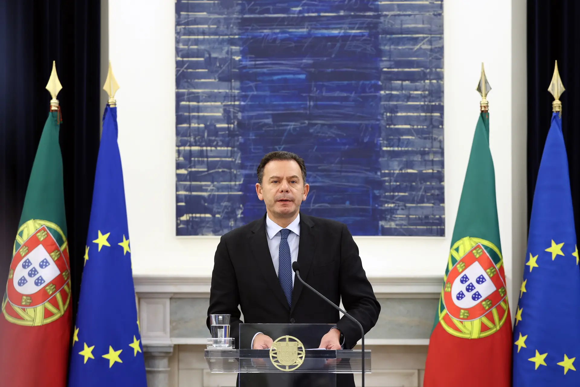 Primeiro-ministro fala ao país após Conselho de Ministros sobre apoios pós-tempestades