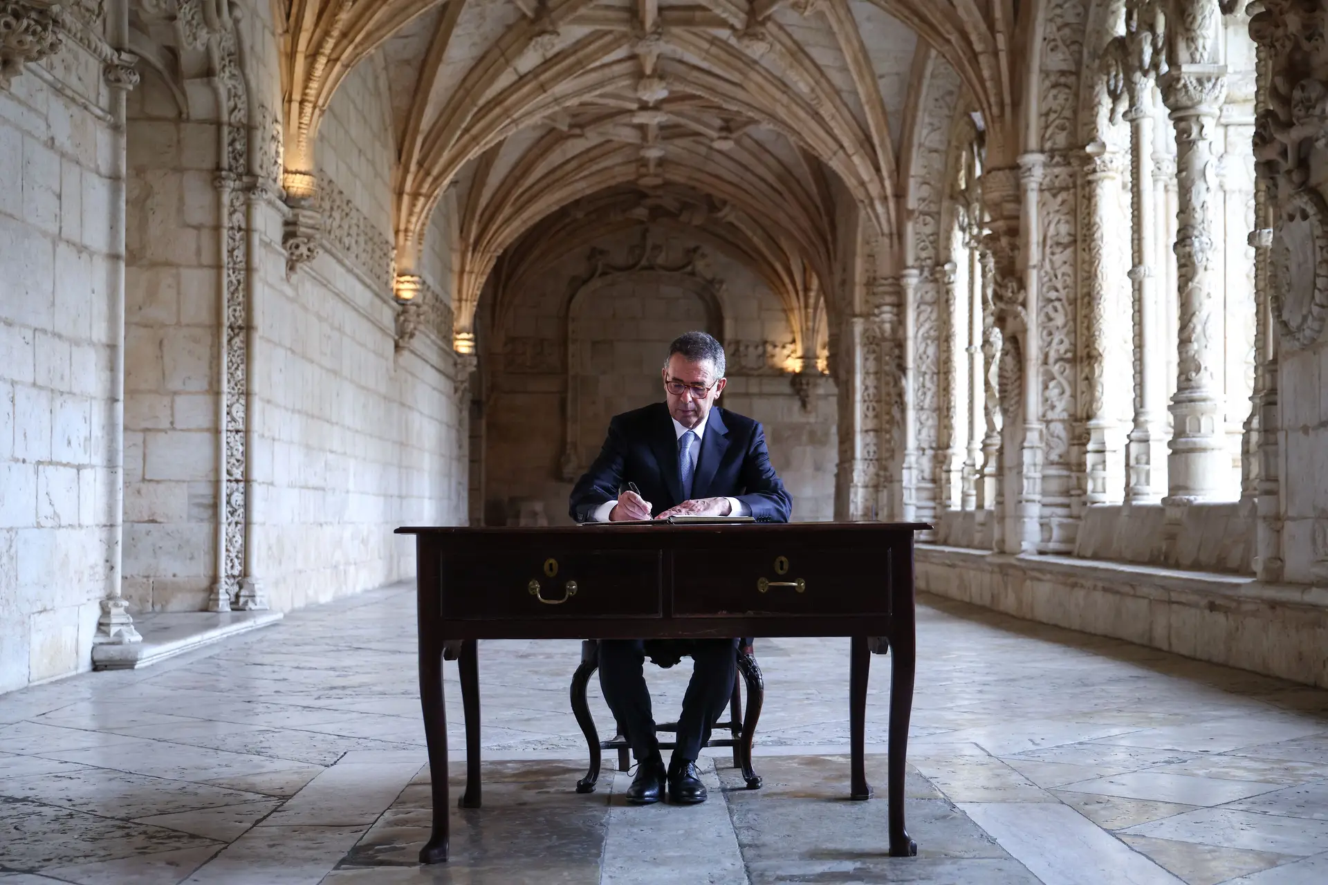 Seguro expressa "profunda preocupação" por Israel impedir missa no Santo Sepulcro