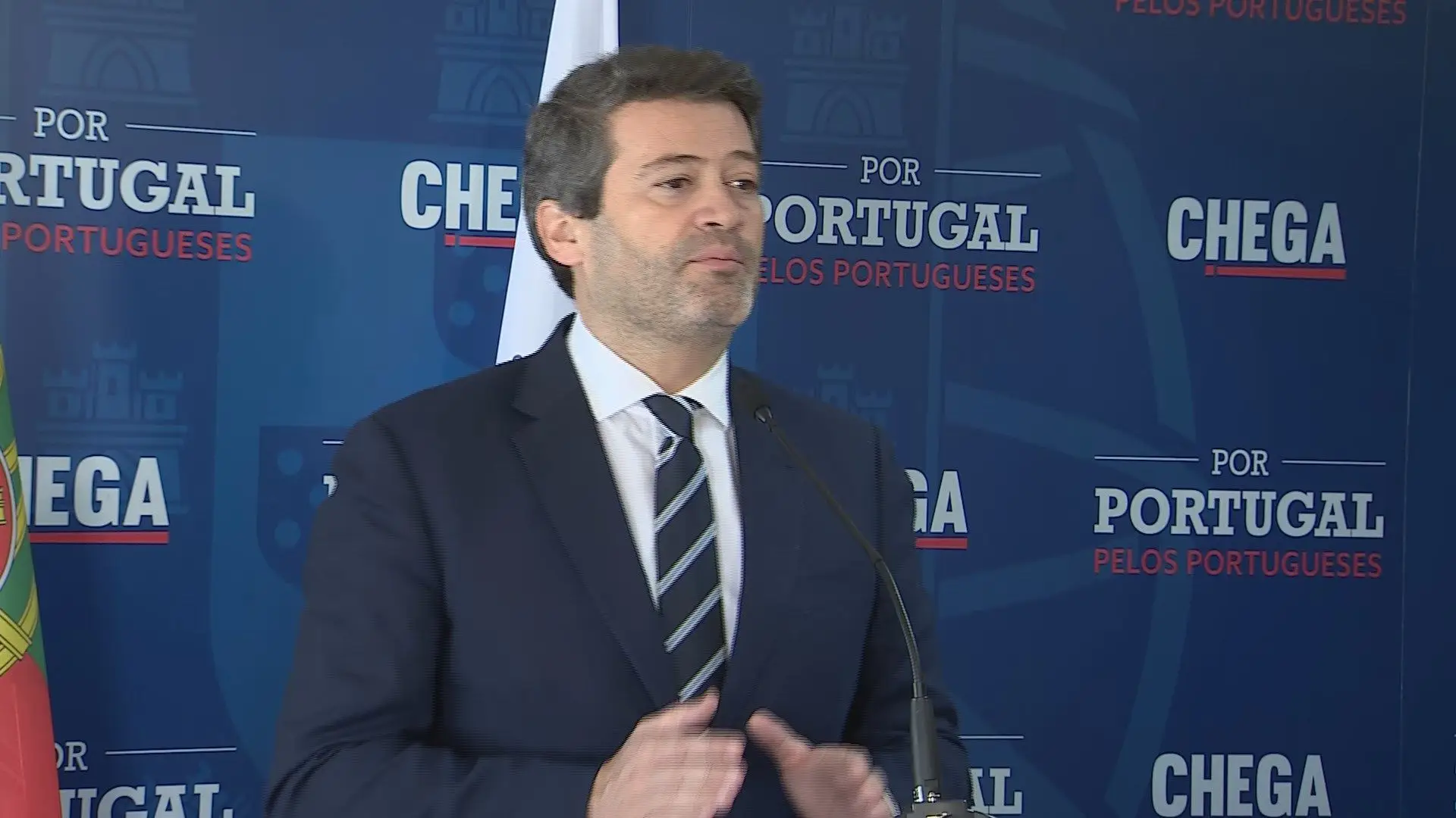 Chega prepara proposta de revisão constitucional para avançar em abril