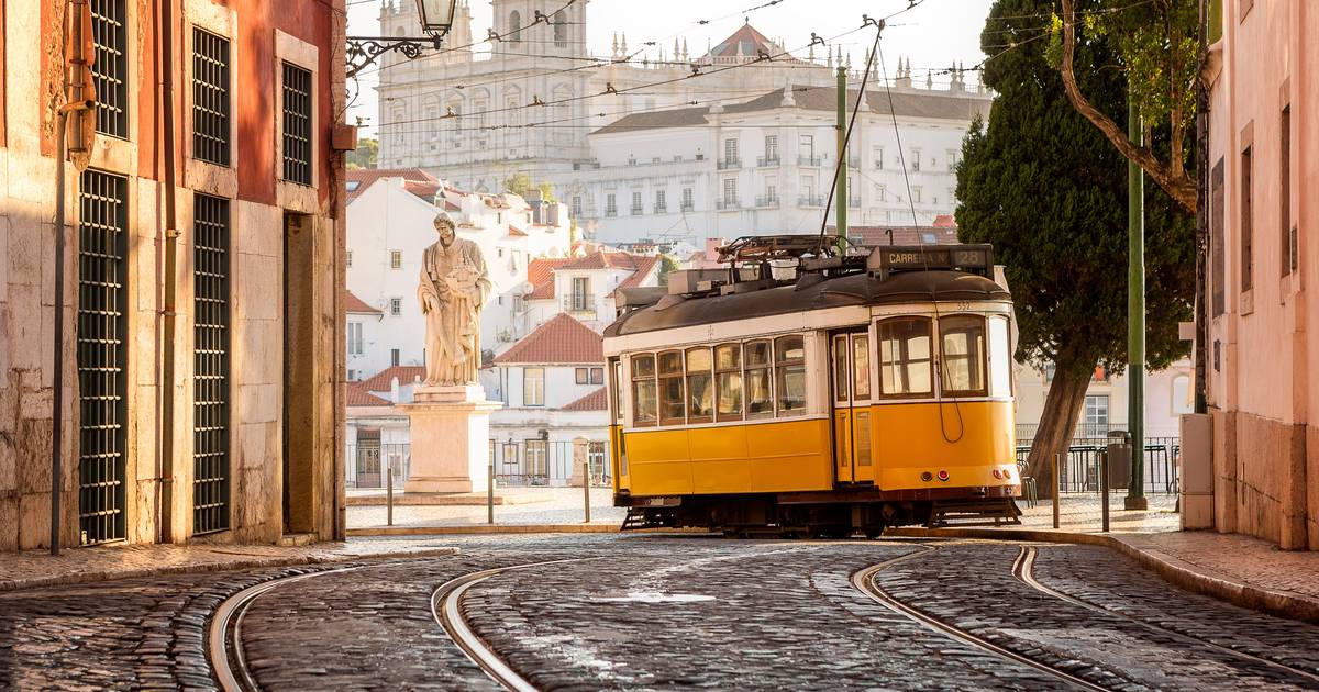 Os países mais felizes do mundo em 2026: Portugal volta a cair no ranking