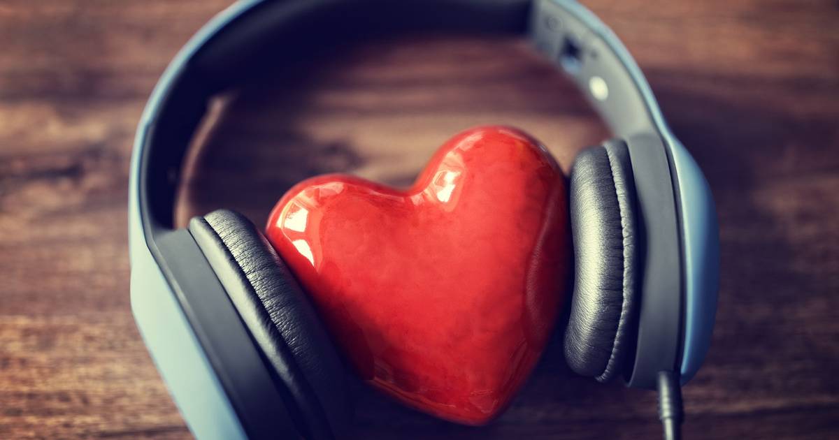 Investigadores da Universidade de Coimbra utilizam IA para identificar emoções na música