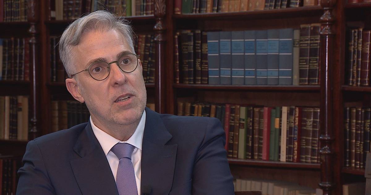 Bastonário da Ordem dos Advogados responde a críticas de Sócrates