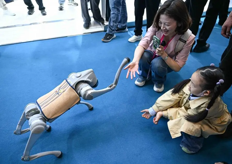 Macau testa "cão-robô" para reforçar segurança da rede elétrica