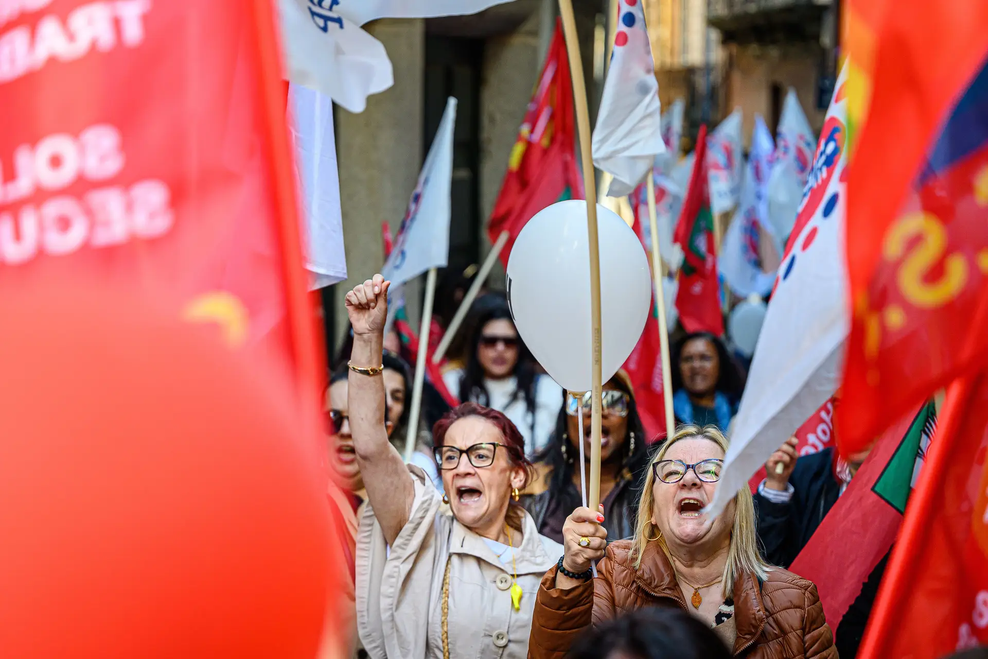 Trabalhadores das IPSS nas ruas do Porto para exigirem retomar das negociações
