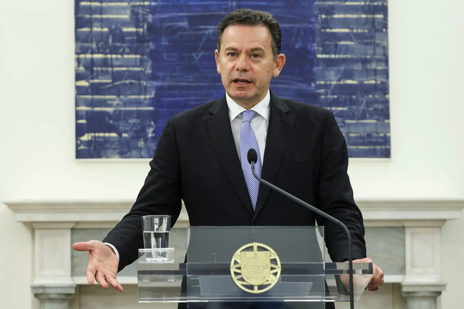 15 minutos: custo de vida aumentou, mas Montenegro afasta descida do IVA no cabaz alimentar