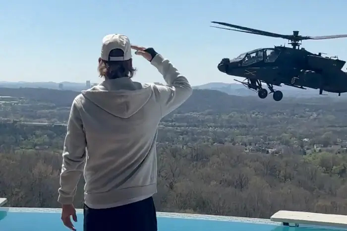 Exército dos EUA abre investigação após helicópteros fazerem desvio para casa de Kid Rock