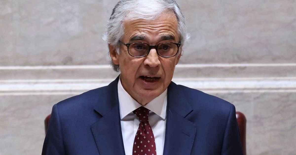 Aguiar-Branco defende que Constituição 