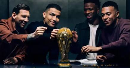 Ronaldo, Messi, Mbappé e Vini juntos: campanha da Lego está a fazer furor nas redes sociais