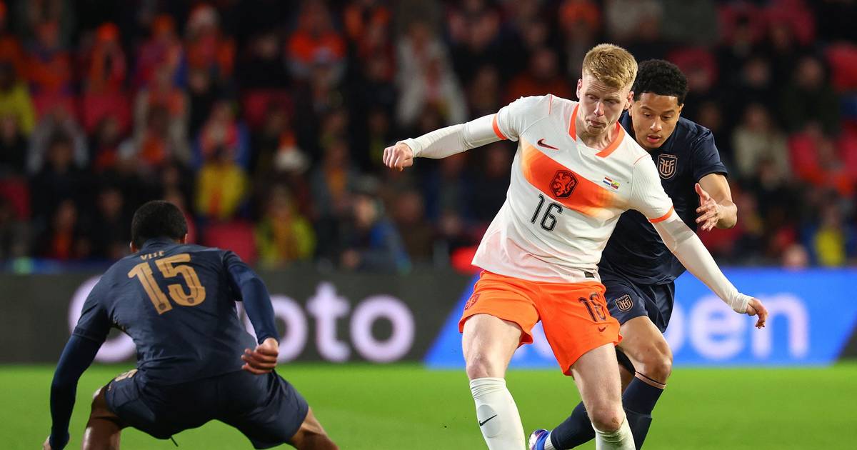 Baixa nos Países Baixos: capitão do PSV sofre rotura de ligamentos e falha Mundial