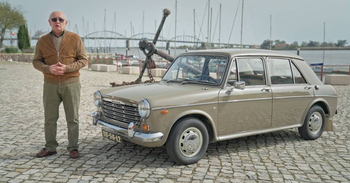 Ao volante do clássico Austin 1300