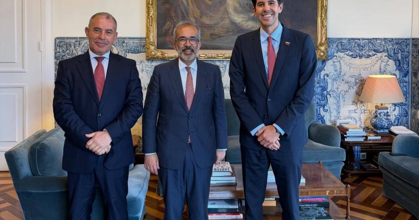 Vice-ministro venezuelano esteve em Portugal para aprofundar relações ...