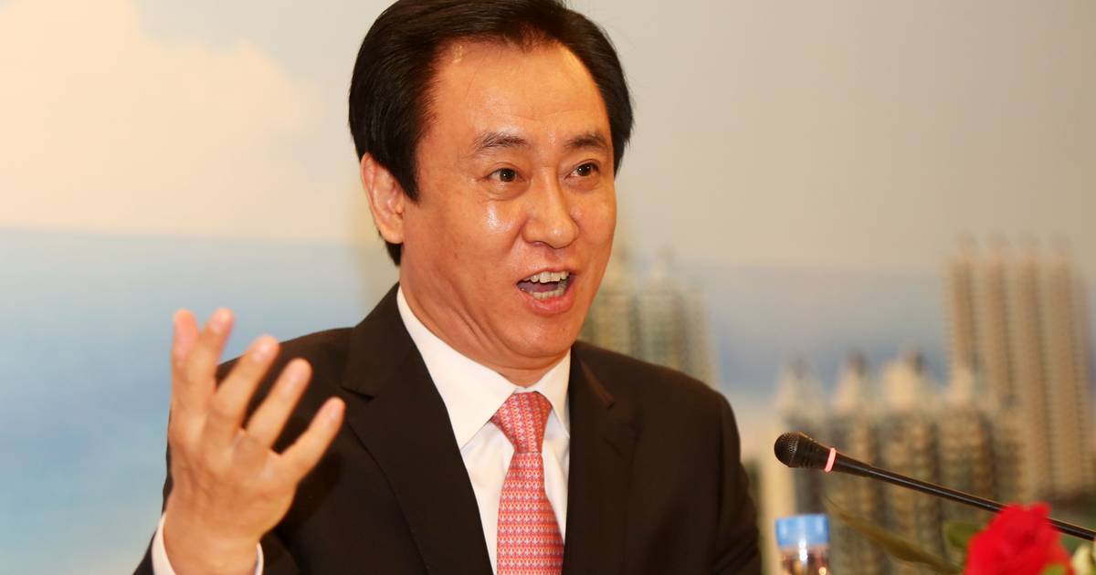 Fundador da Evergrande declara-se culpado de fraude, suborno e outras acusações