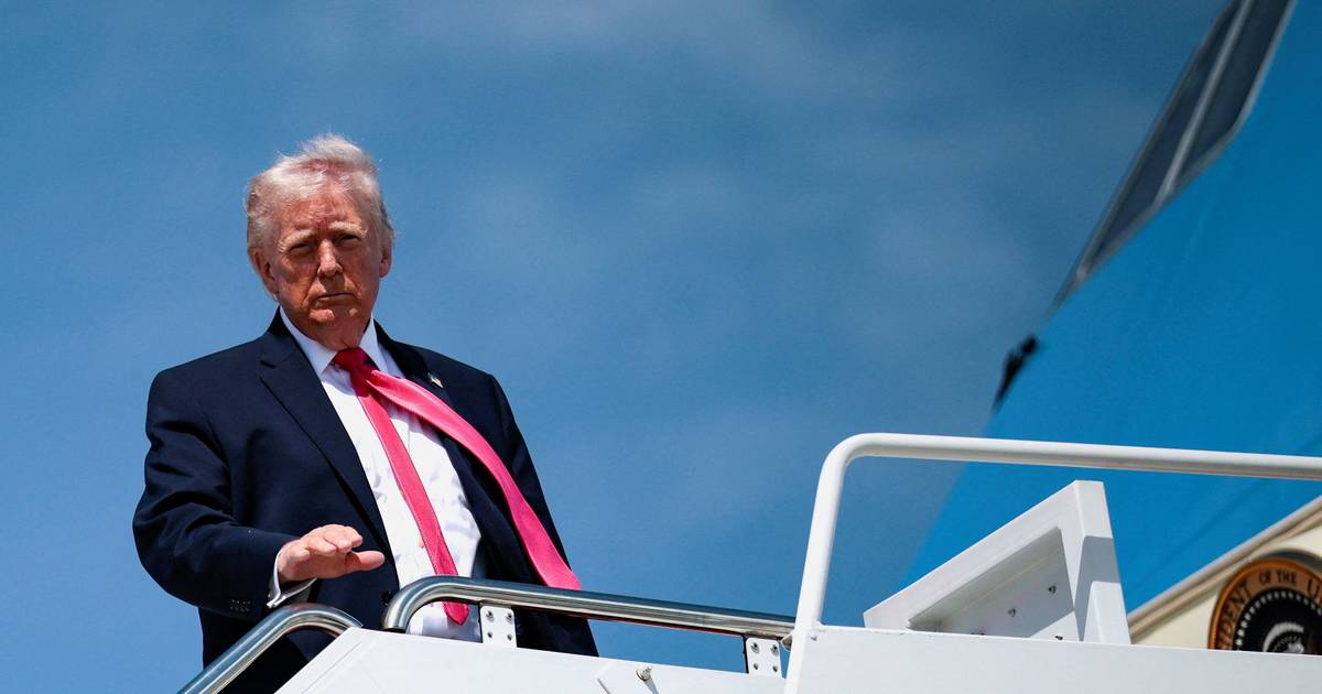 Donald Trump diz que Irão apresentou nova proposta após cancelamento de viagem a Islamabad