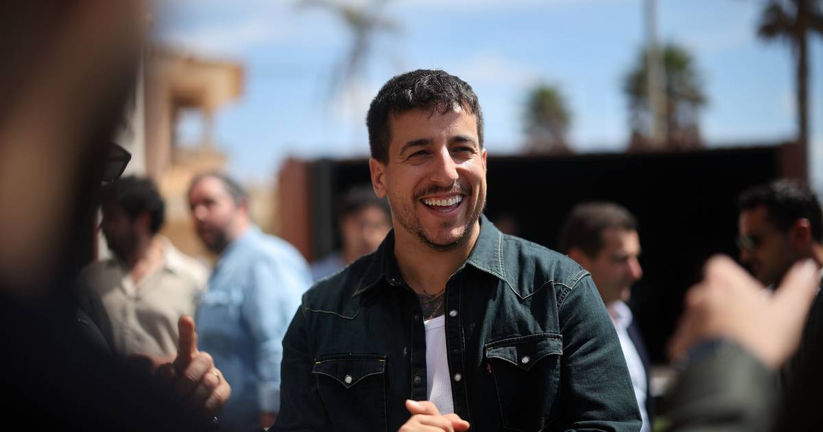 Fernando Daniel inaugura estúdio com escola de cariz social para jovens talentos