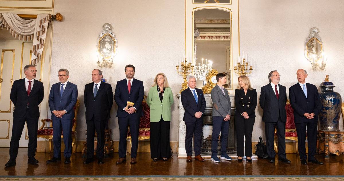 Novos membros do Conselho de Estado tomam posse e reúnem-se com Seguro